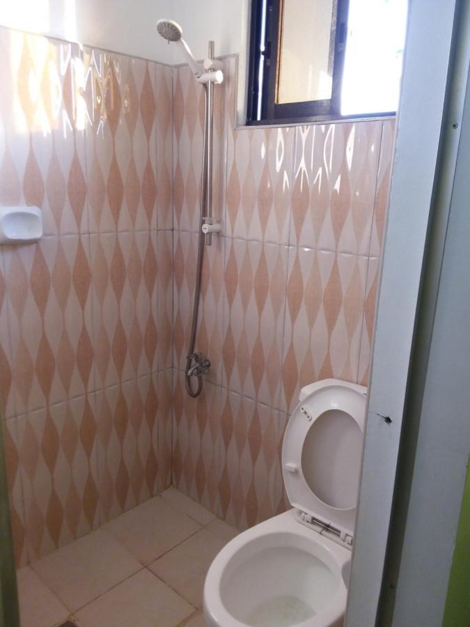 Pete'S Inn Роксас Екстер'єр фото